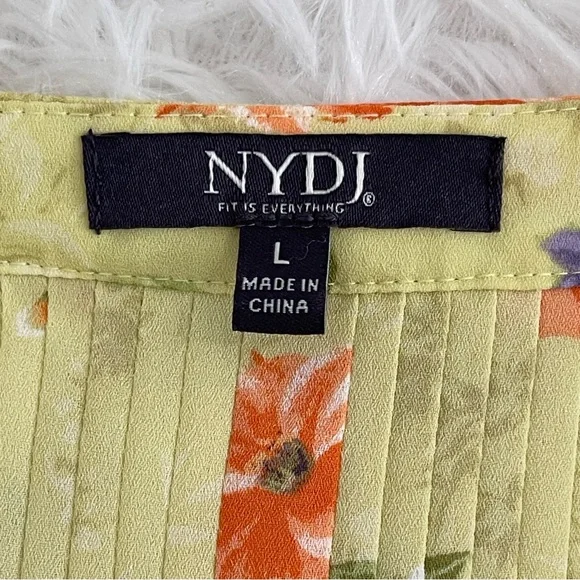 NYDJ Womens Floral Pintuck Blouse Size Large Yellow 3/4 Sleeve V Neck Pullover - Picture 4 of 9